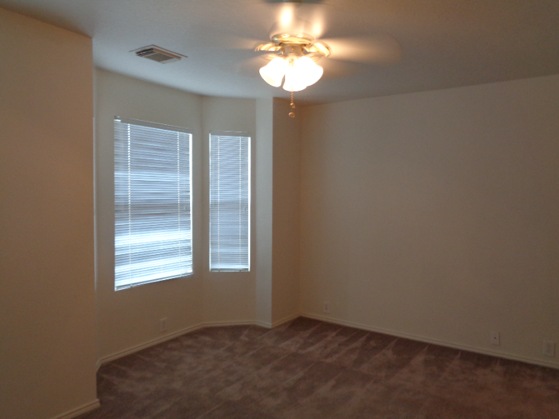 23766 Pebworth Pl - Photo 2 of 4