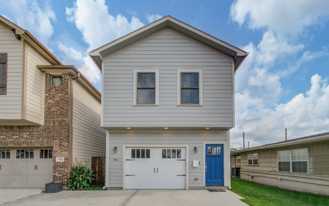 805A W 20th St - Photo 1 of 1