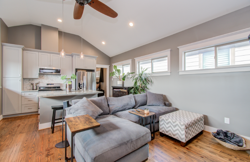 805A W 20th St - Photo 4 of 15