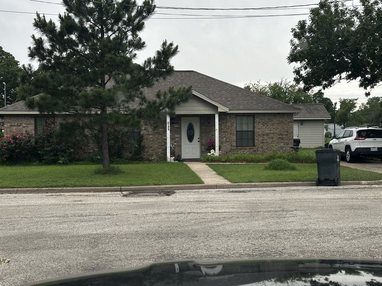 199 Cactus St