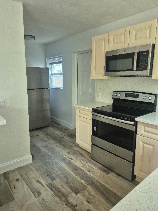 3311 Broadway #3 - Photo 2 of 10