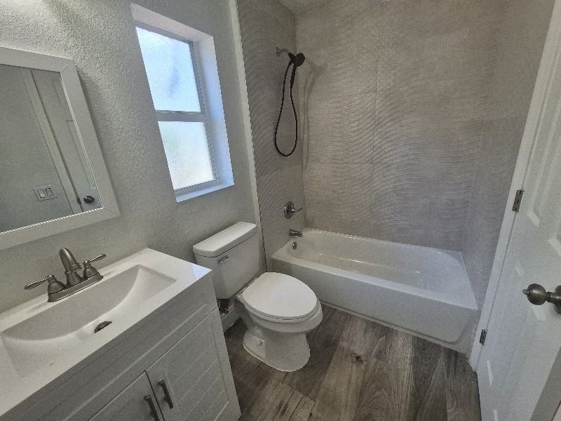 3311 Broadway #3 - Photo 5 of 10
