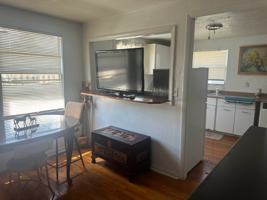 featured image of 233 Nw 5th Ave