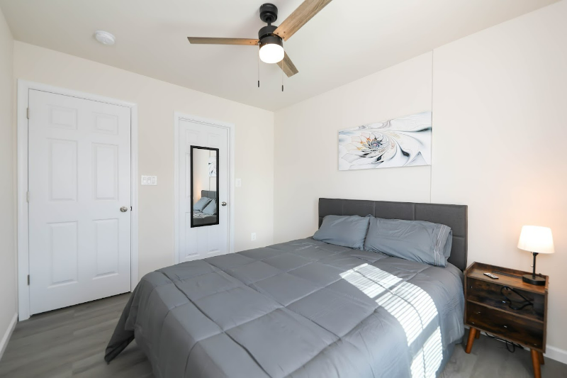 405 S Magnolia Ave - Photo 4 of 35