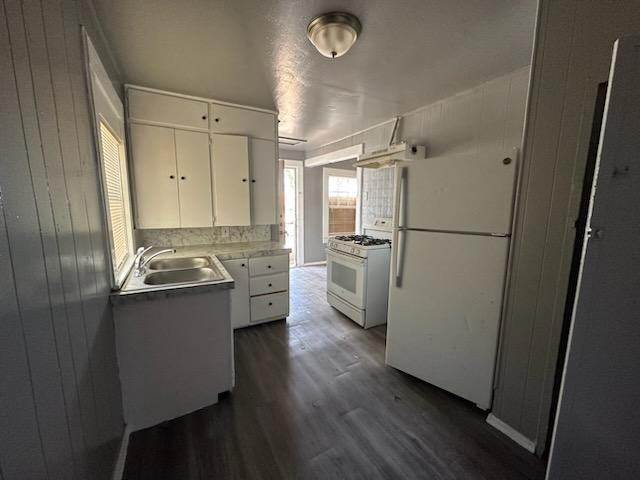 1810 Avenue R #C - Photo 3 of 5
