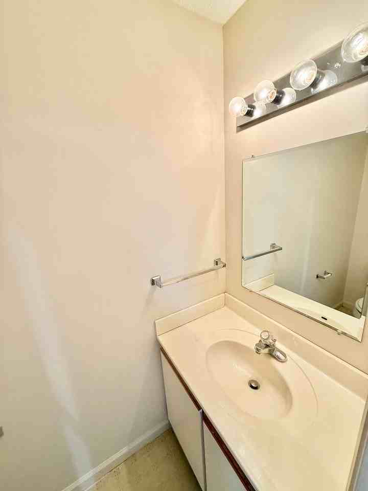 338 Old Gray Station Rd #C - Photo 5 of 10
