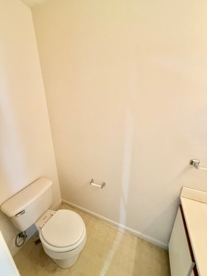 338 Old Gray Station Rd #C - Photo 6 of 10