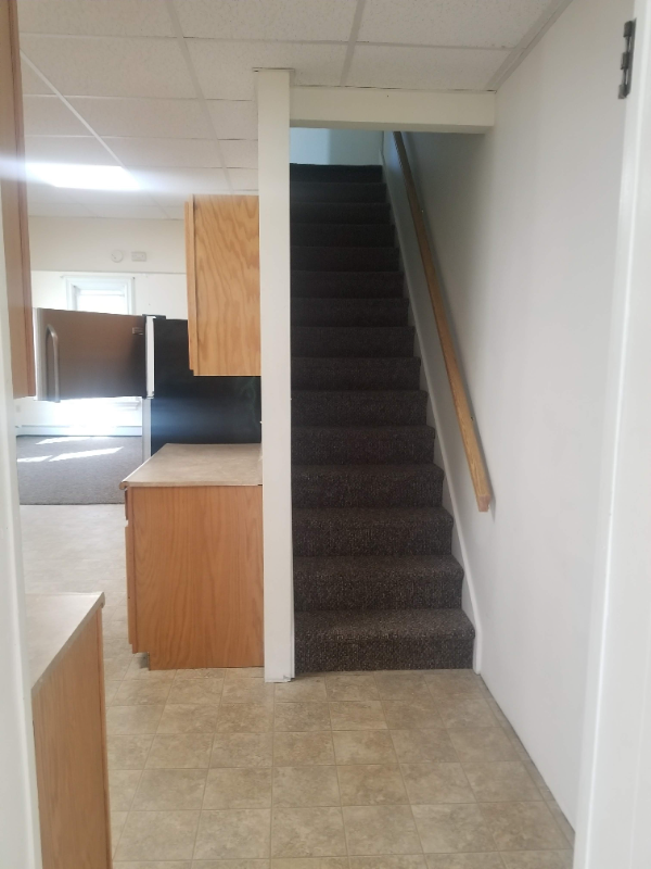 804 Ash St - Photo 6 of 10