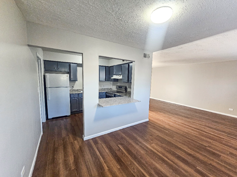 7411D Astor Ave #D1 - Photo 4 of 9