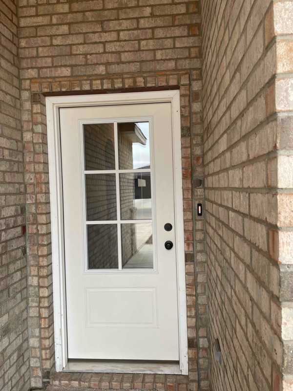 3612 119th St - Photo 2 of 37