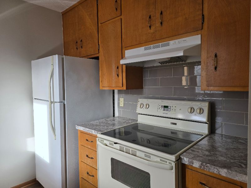 701 N 11th St #12 - Photo 7 of 17