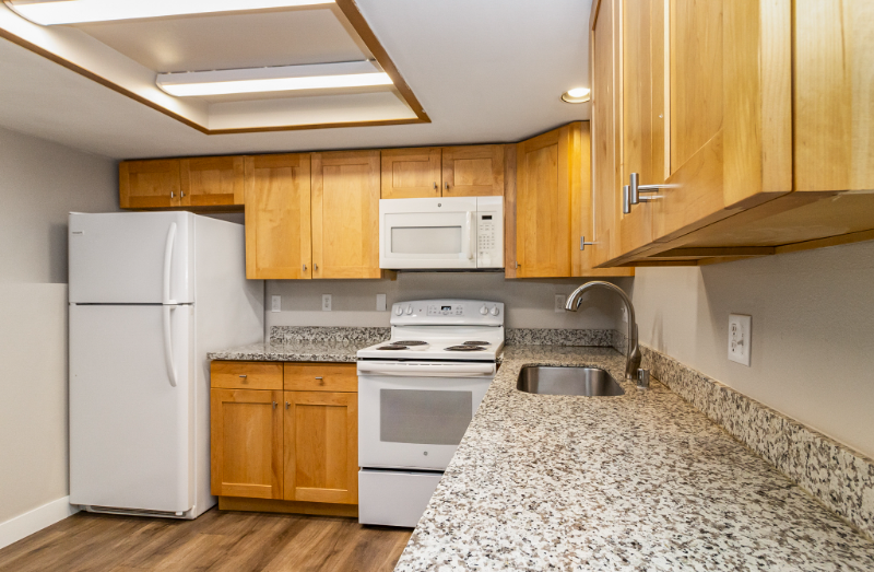 328 91st Ave Ne #24 - Photo 4 of 19