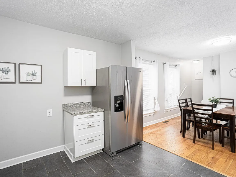 1617 S 8th St - Photo 7 of 11