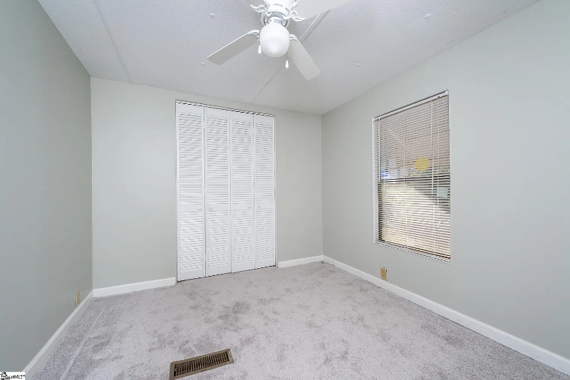 110 Woodland Dr - Photo 7 of 7