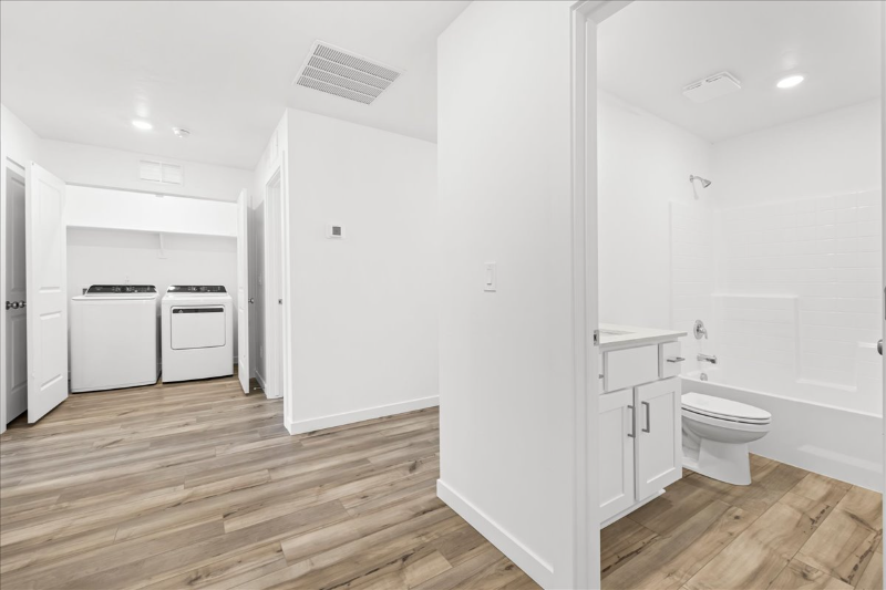 20420 Owl Creek Ave - Photo 5 of 13