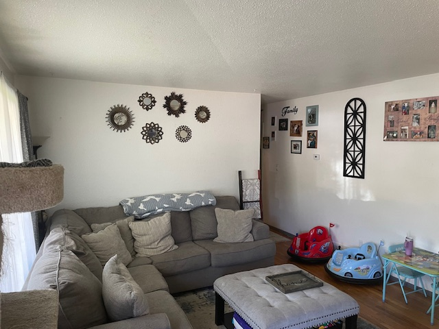 1540 29th Ave - Photo 3 of 10