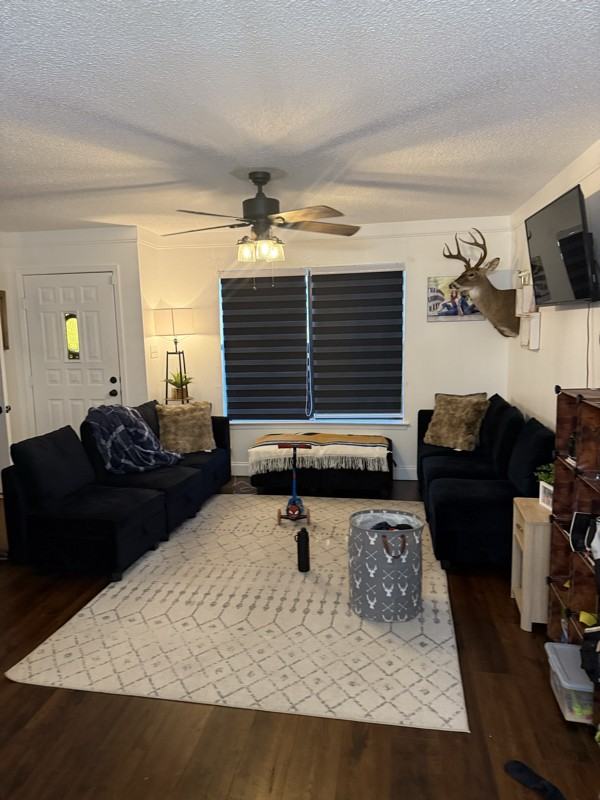 3153 Roosevelt Dr - Photo 4 of 20
