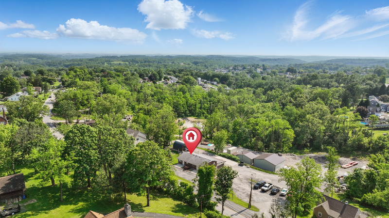 1490 Clay Pike - Photo 3 of 11