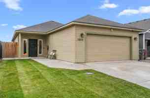 featured image of 1915 S Neel St