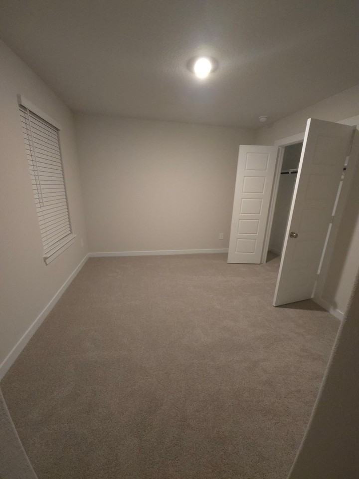 2502 Seranno Plains Trl - Photo 4 of 6