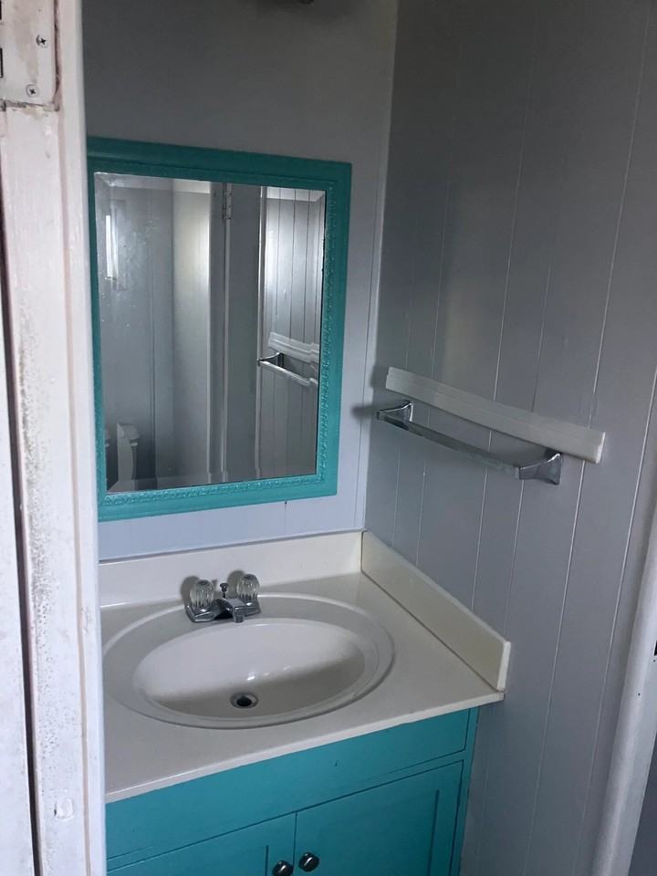 5221 Statler Ave - Photo 6 of 11