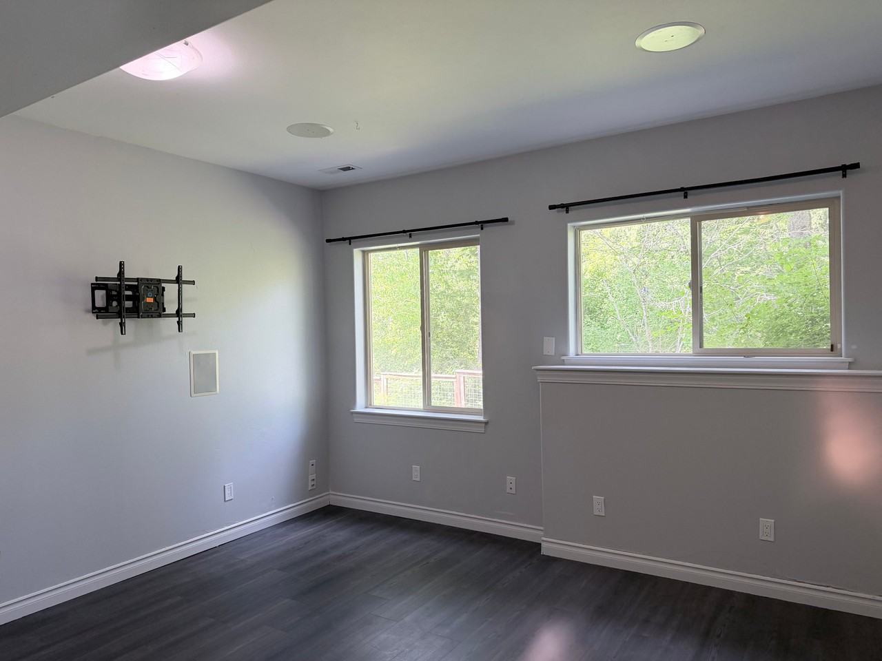 4713 E Oregon St #BS - Photo 7 of 11
