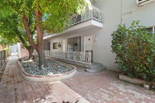 14531 Dickens St - Photo 1 of 1