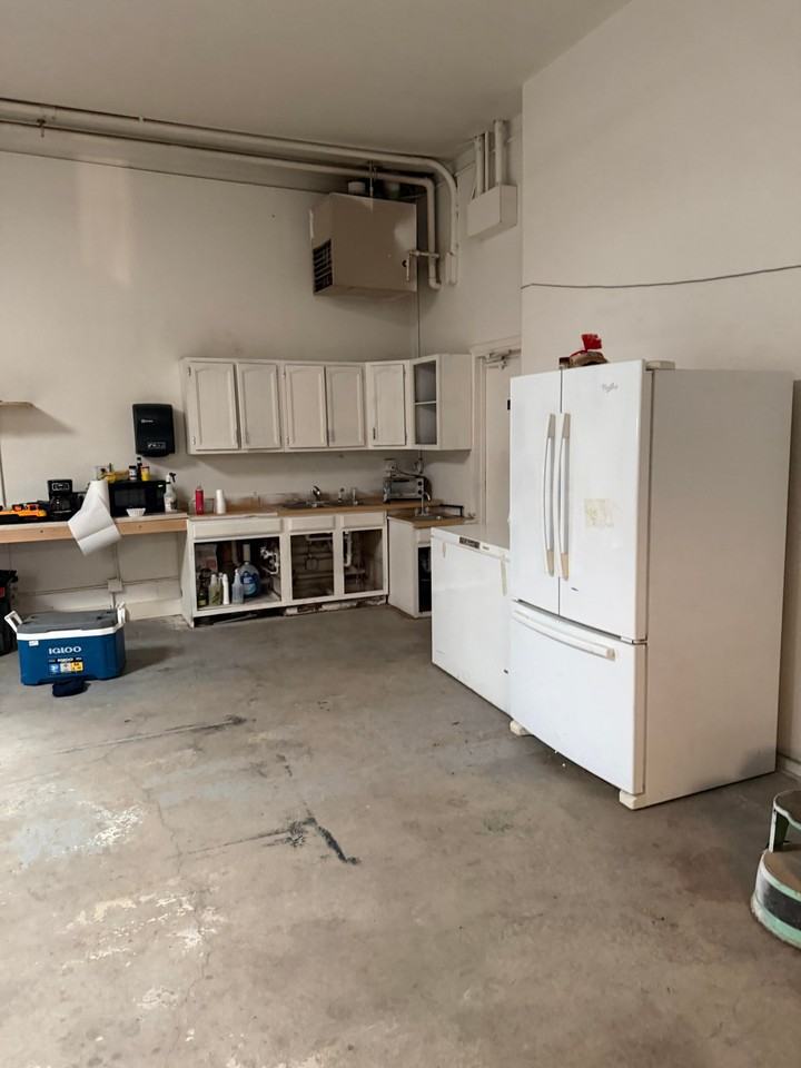 1324 Central Ave W #20 - Photo 5 of 7