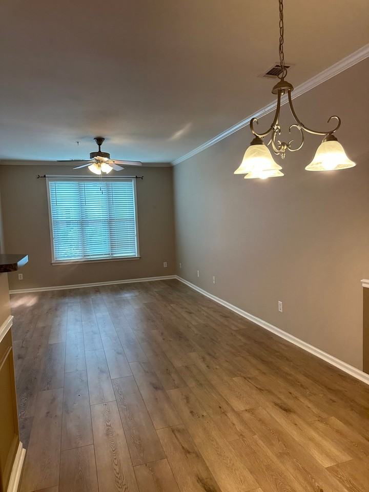 535 Ridge View Xing - Photo 3 of 18