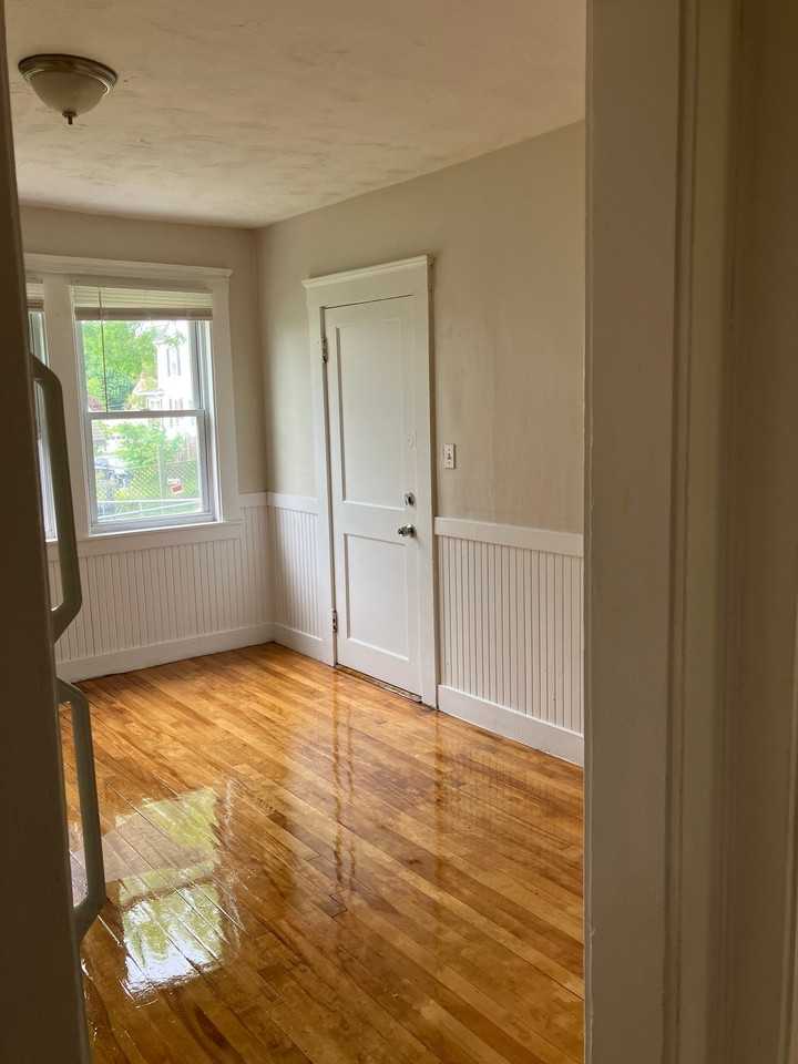 4 Loring St #1 - Photo 6 of 20