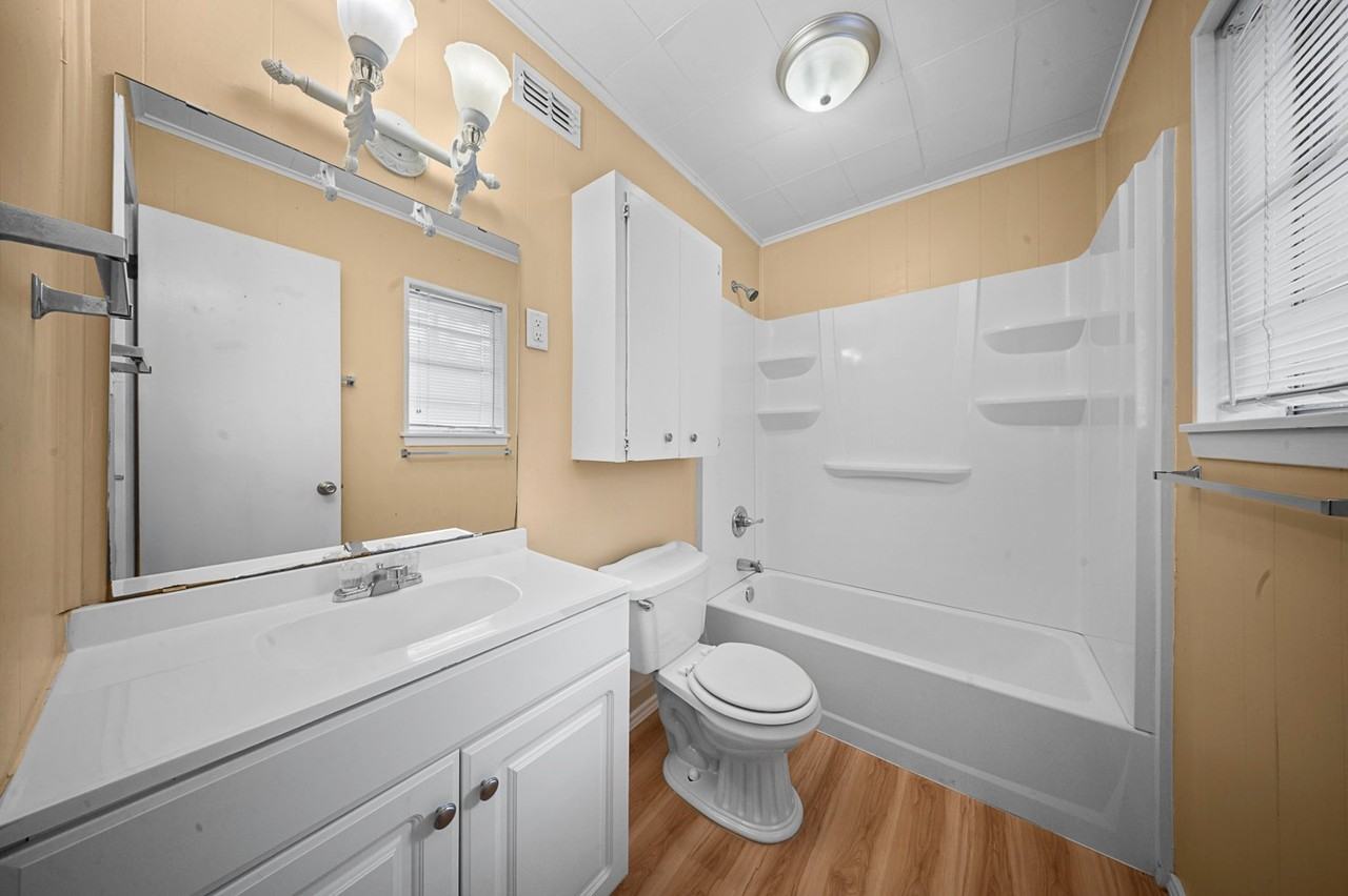 304 Powers St #3 - Photo 4 of 5
