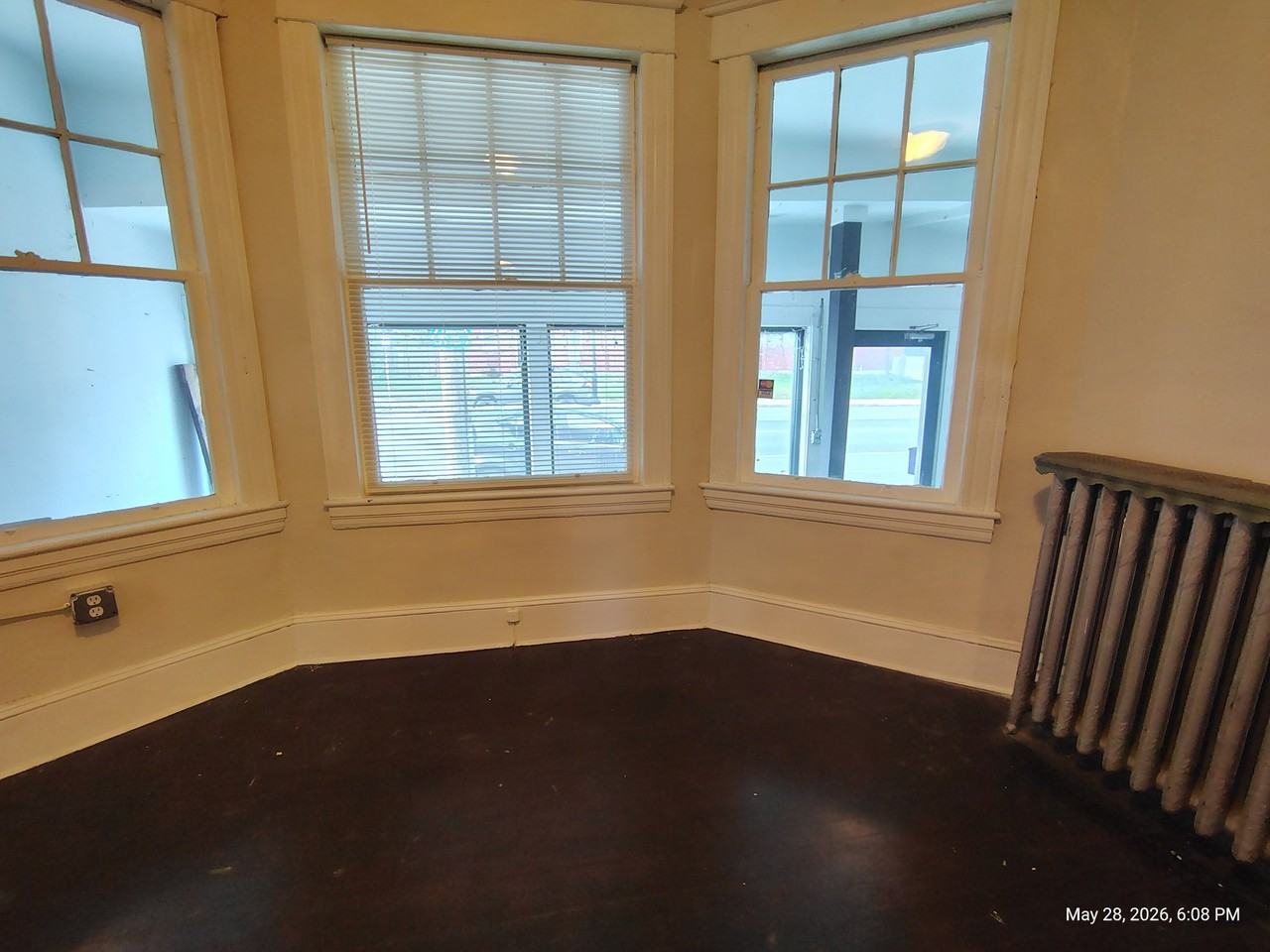 448 Tyler St #1stFL - Photo 5 of 22