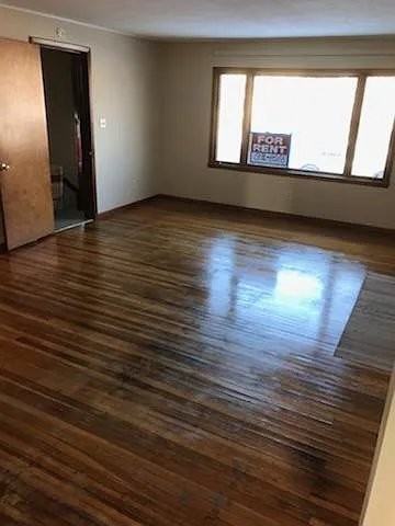 34 Saint James Rd - Photo 4 of 10