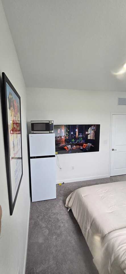 Se 27th Ct - Photo 4 of 11