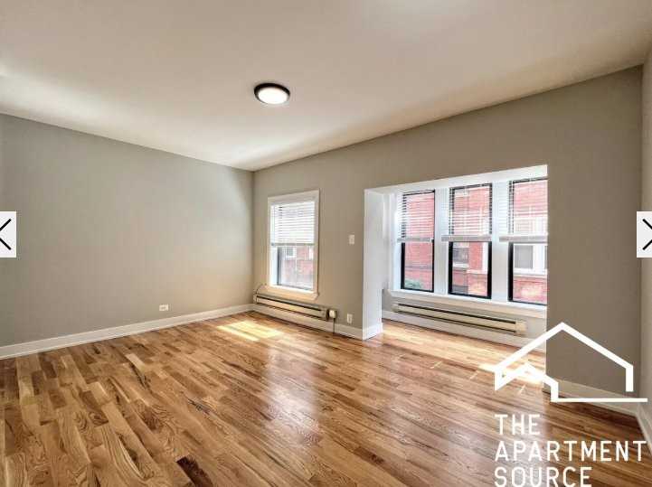 4419 N Wolcott Ave #2