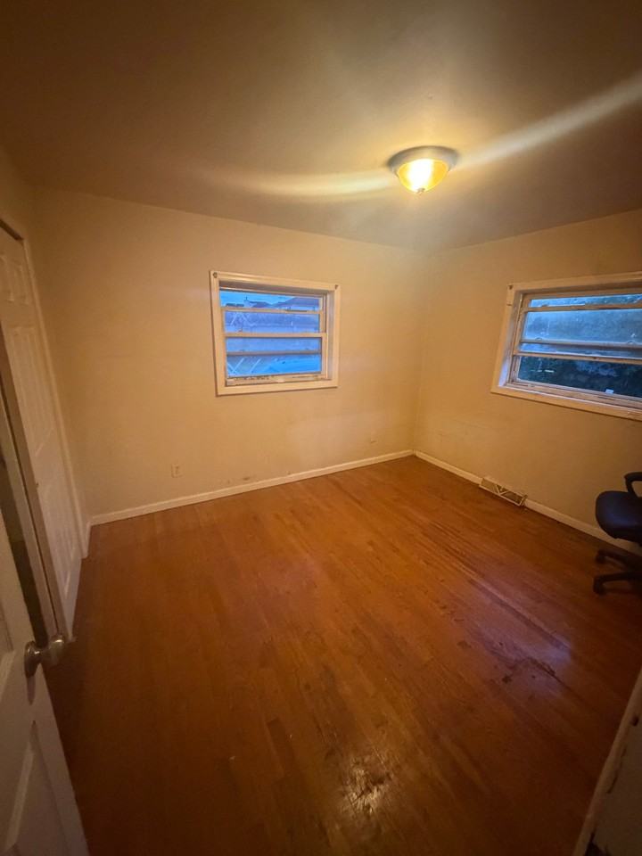 65 Titus Ave #1R - Photo 4 of 7