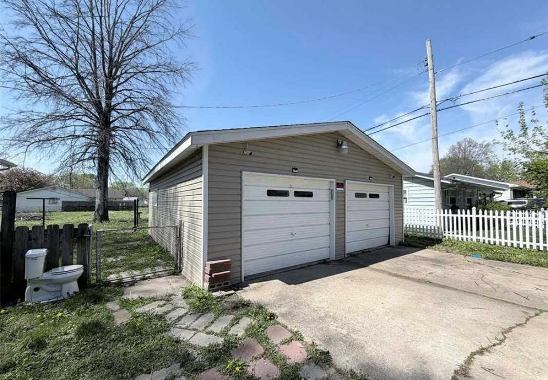 111 Miskell Blvd - Photo 6 of 6