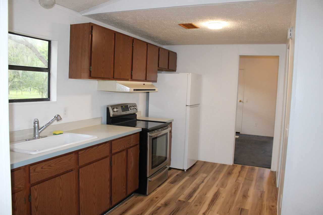 5954 Skokie Rd - Photo 5 of 15