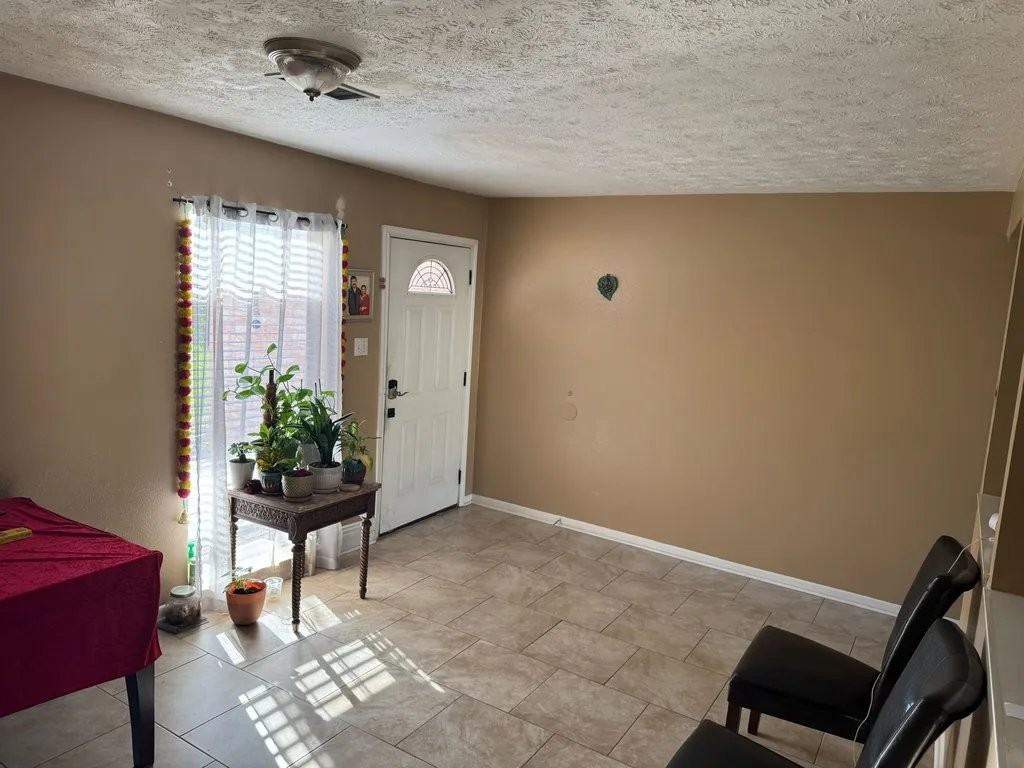 2570 Buffalo Trl - Photo 5 of 10
