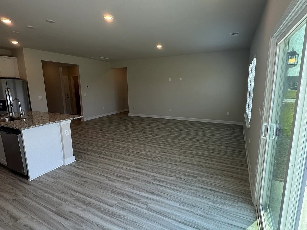 818 Cypress Preserve Cir - Photo 7 of 42