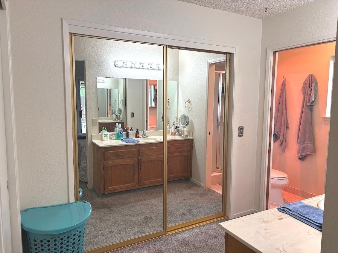 4062 Glendale Ct - Photo 7 of 12