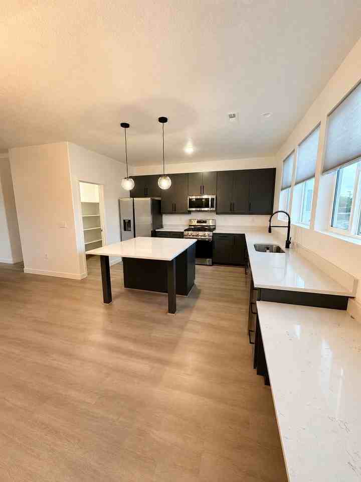 4702 W Talavera Way - Photo 4 of 24