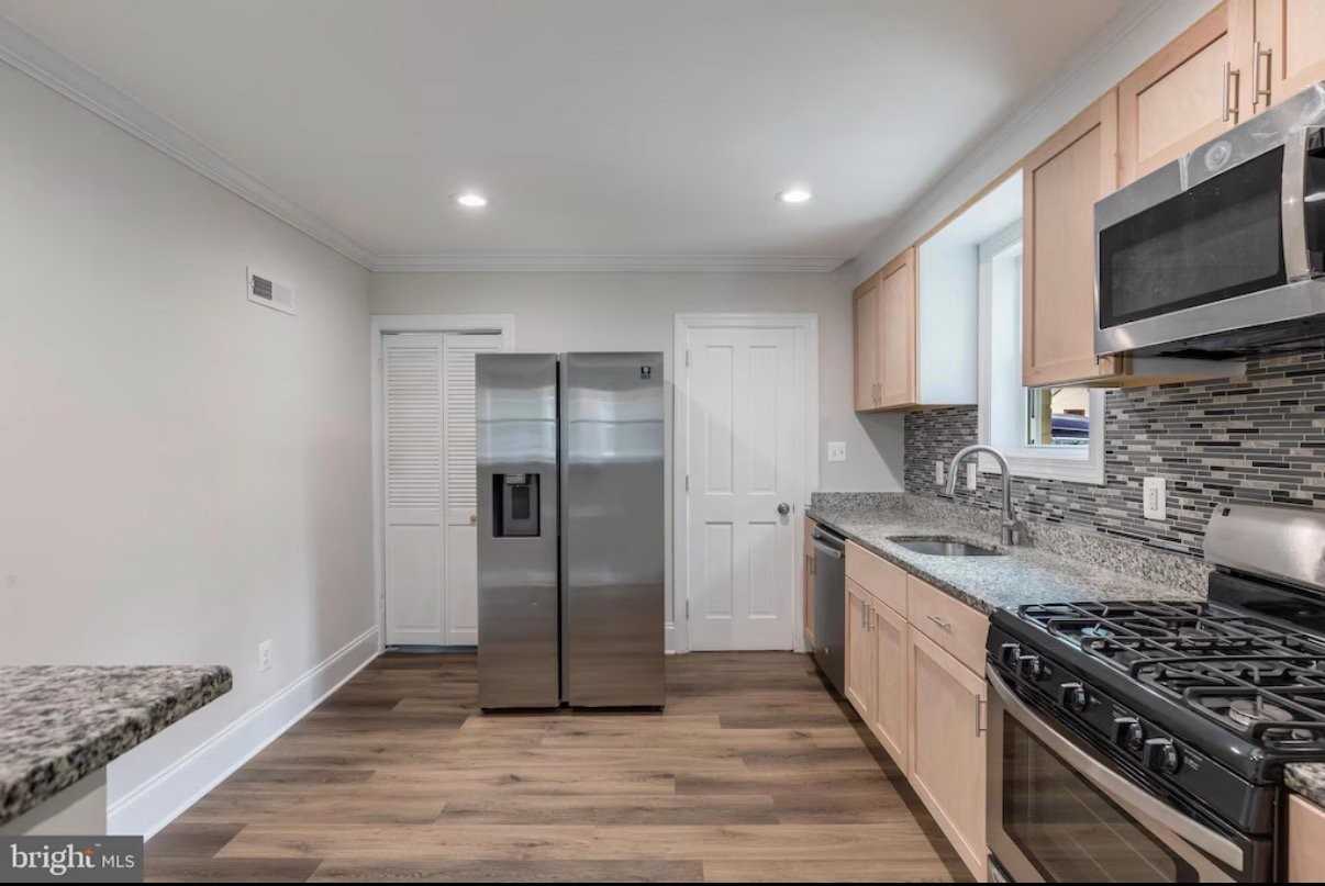 3403 Allison St - Photo 6 of 18