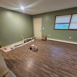 292 Reynolds Ave #102 - Photo 3 of 8