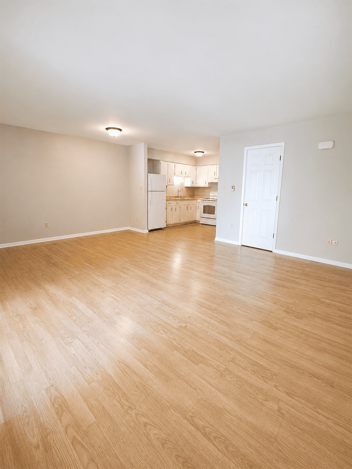 16 Mello Ave #A - Photo 4 of 6