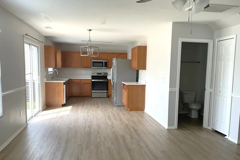 848 Willow Creek Dr #NA - Photo 3 of 10