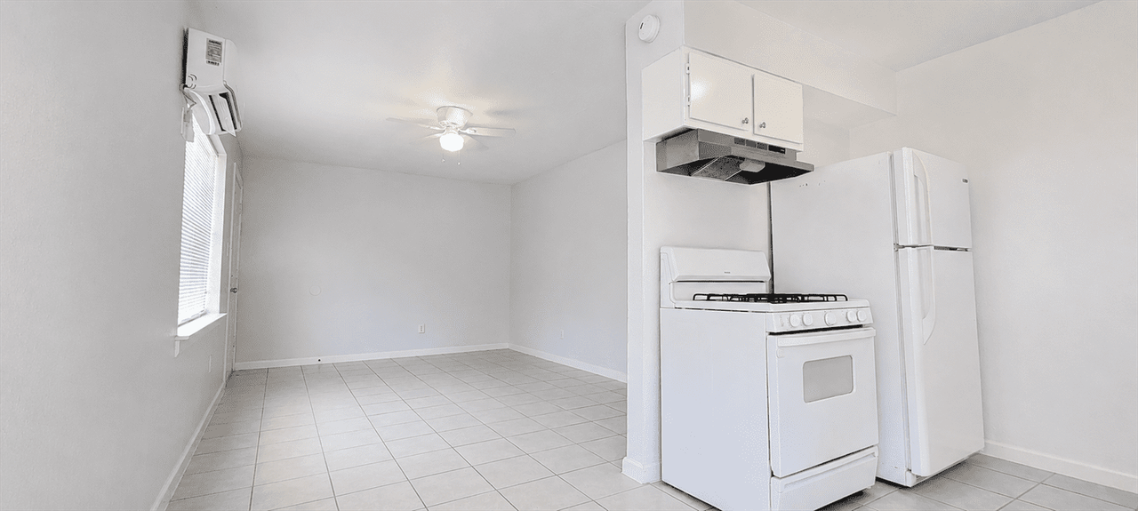 7818 Oak Knoll Ln #A - Photo 6 of 17