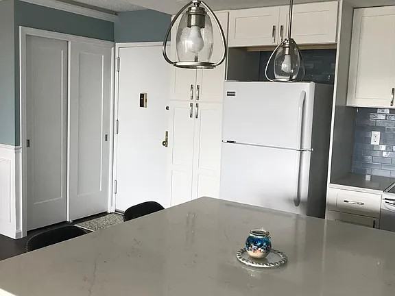 480 Ocean Ave N #3F - Photo 6 of 20