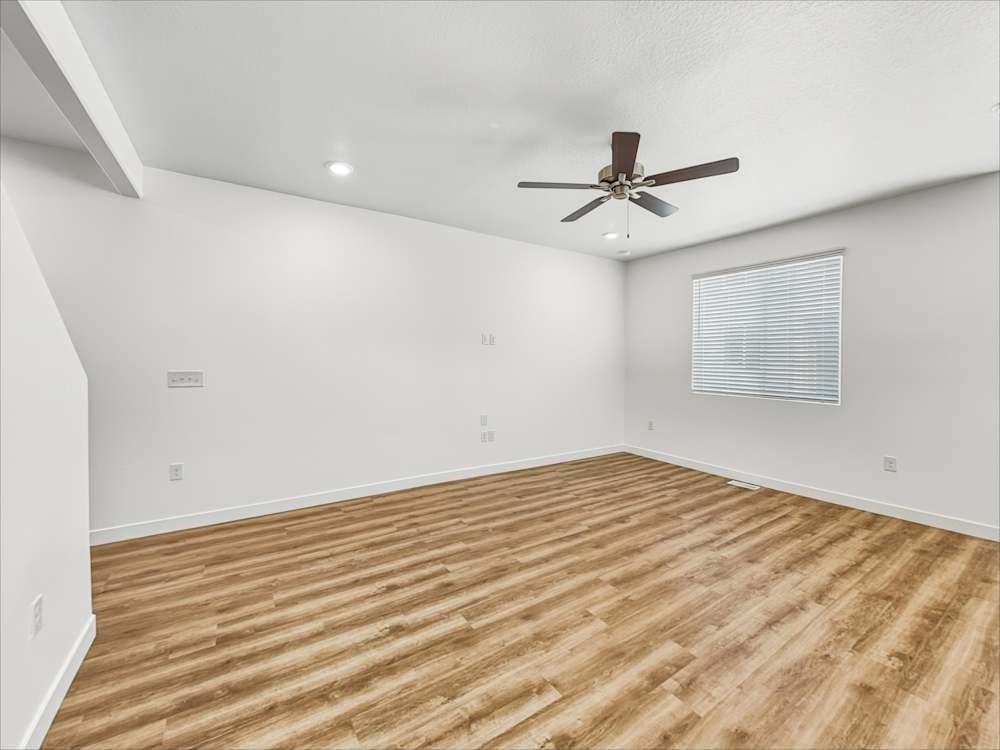6031 W Lower Brook Ln #NA - Photo 2 of 12