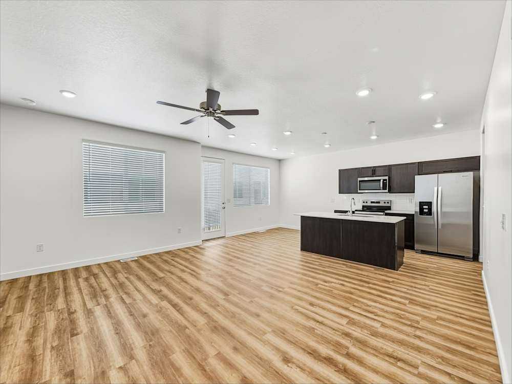 6031 W Lower Brook Ln #NA - Photo 3 of 12